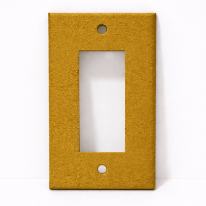 Plaque d'interrupteur avec un fini ondulé