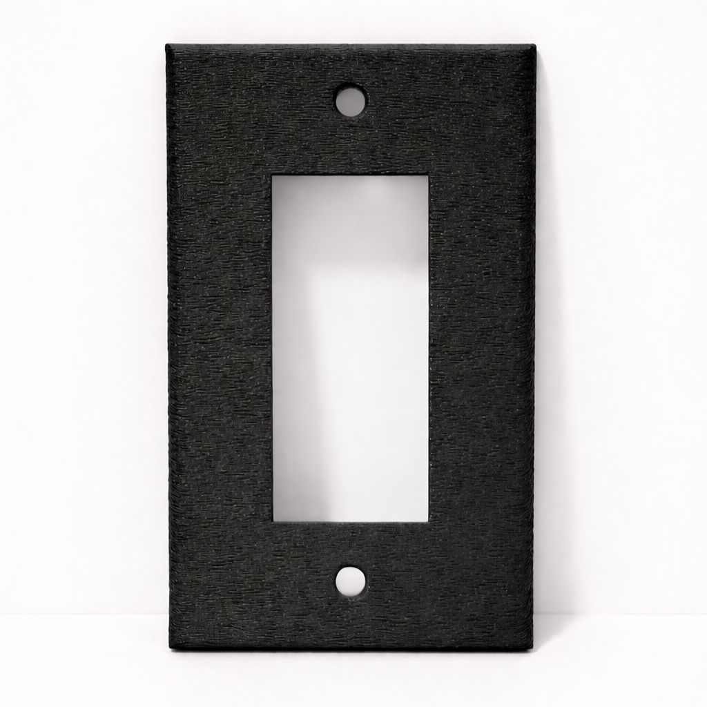 Plaque d'interrupteur avec un fini ondulé